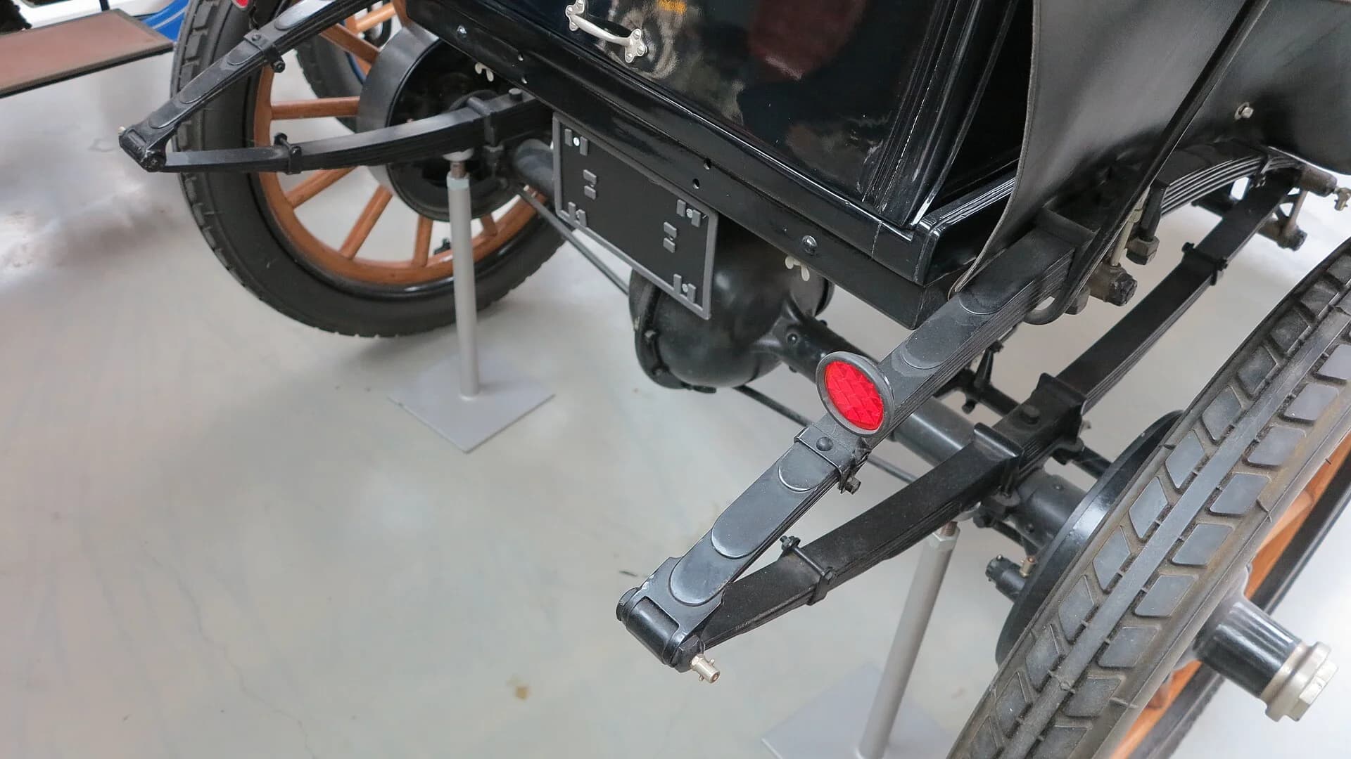 Paint Correction Explained: How to Remove Swirl Marks Safely