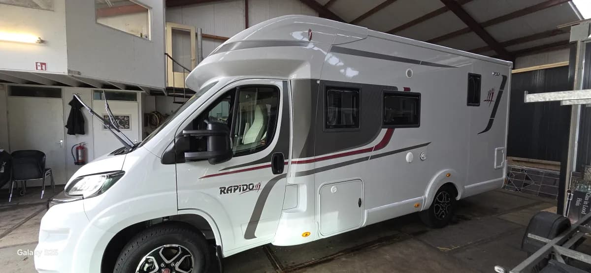 Camper & Van Deep Cleaning